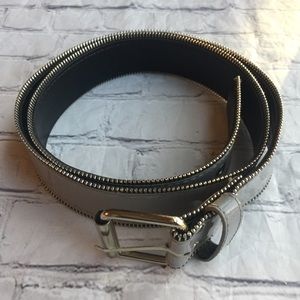 GRAY WITH SILVER ZIPPER DETAILS TRIM BELT SIZE L